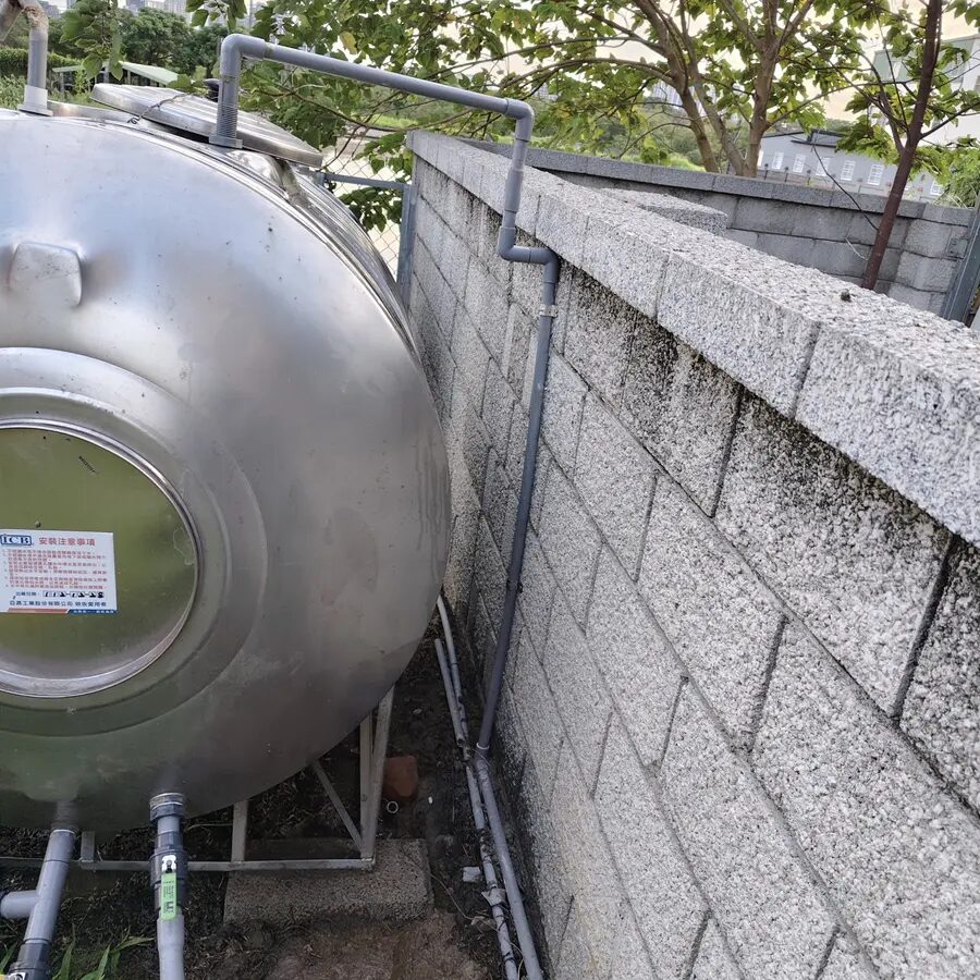桃園水電施工實績－屋頂水塔給水管路整理