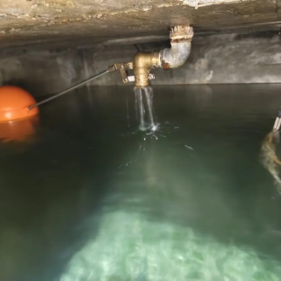 桃園水電施工實績－水塔進水管接頭漏水處理