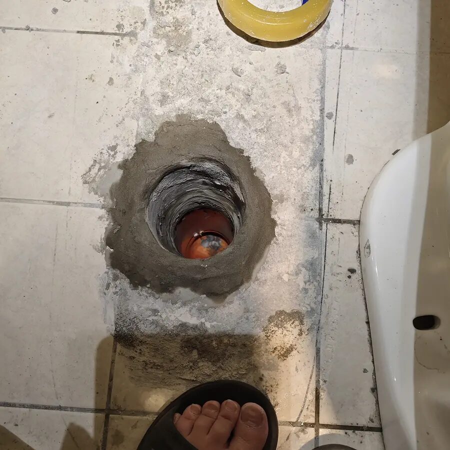桃園水電施工實績－馬桶排污口重整